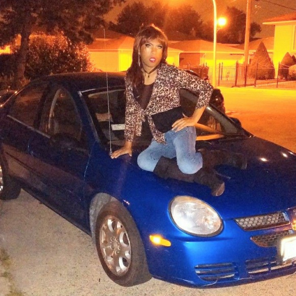 Meet your Posher, Monica - Picture 5 of 8